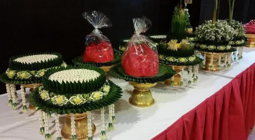 Dusit Hotel Sakon Nakhon Exteriör bild